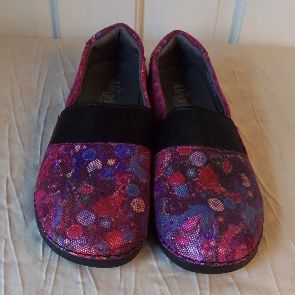 Alegria Glee Purple Paisley sz 38